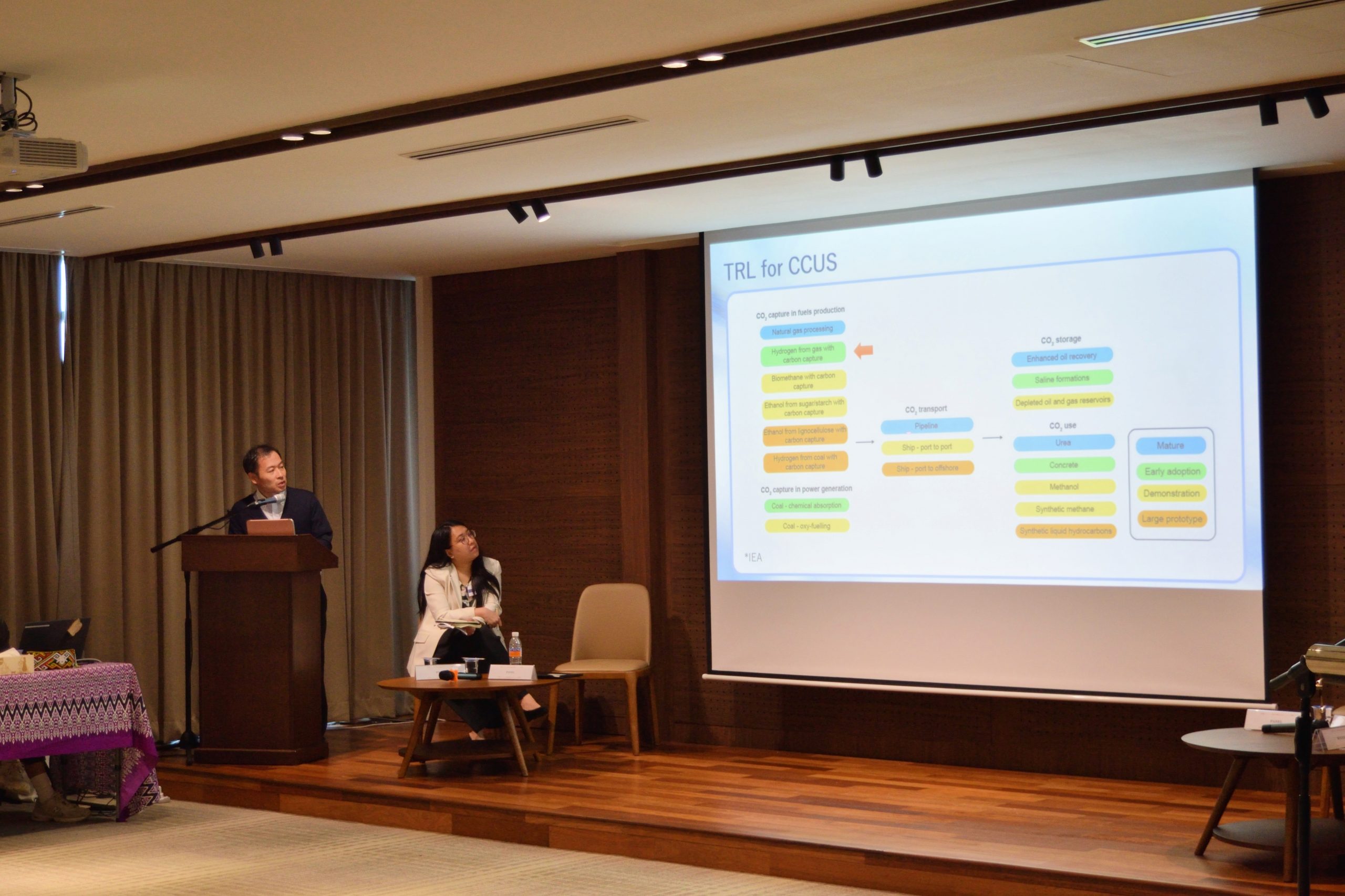 Prof. Hiroshi Machida discussed the use of current and emerging CCUS technologies between Japan and Malaysia.