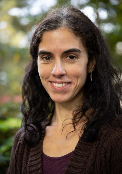 Patricia Luis Alconero is a Professor in Chemical Engineering at UCLouvain (Belgium). Her fields of expertise include Membrane technology, CO2 Capture and Life cycle assessment, and Process intensification in Chemical Engineering.　/　パトリシア・ルイス・アルコネロ教授（カトリック・ルーヴァン大学、ベルギー）。専門分野は、膜分離、CO2回収・ライフサイクルアセスメント、化学工学におけるプロセス強化。